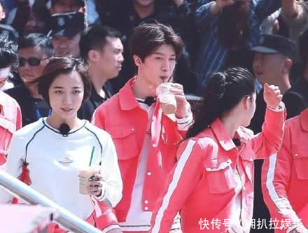 捆绑炒作与范丞丞CP欧阳娜娜工作室深夜晒图