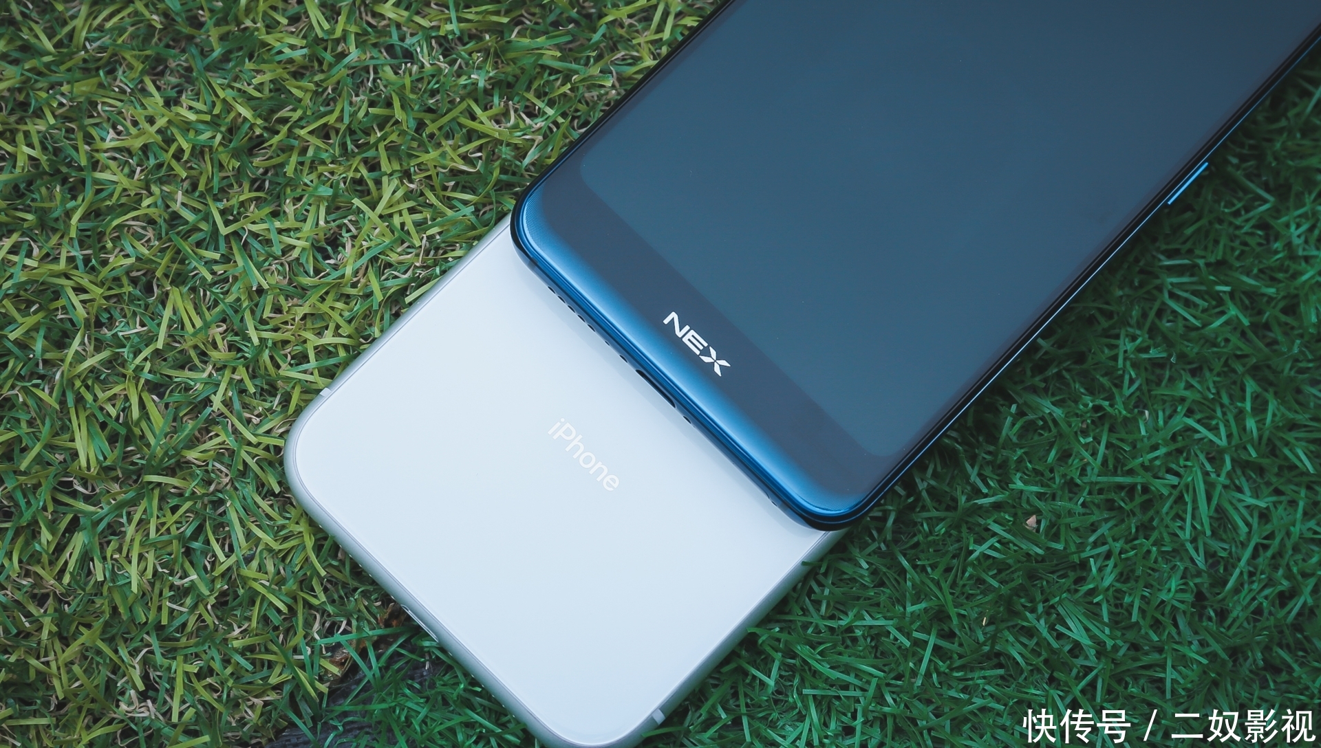 价格相当,iPhone XR与vivo NEX双屏版哪个更胜