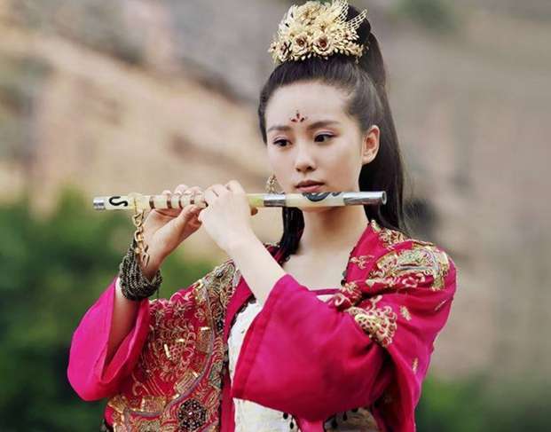 女星古装剧中吹笛子:刘诗诗太美艳,看到赵丽颖