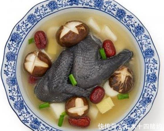 爱美女性常吃的养身食谱,分配滋润养颜食谱,品全身青蛙滋补旅行图片