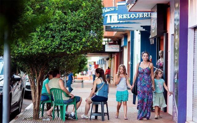 这个国家的男性被强制要求一夫多妻 如果不娶多个妻子会被判刑