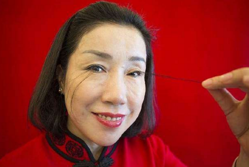 拥有世界上最长睫毛的是中国人,长达12.4厘米