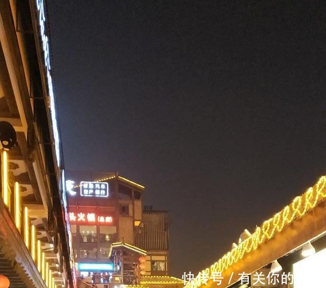 重庆市中国面积最大的直辖市,同时也是中国的