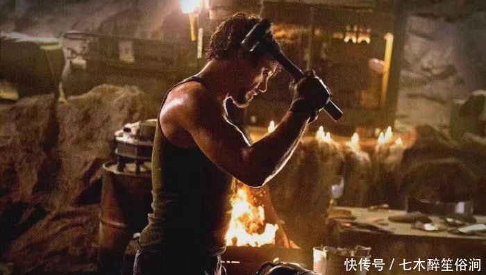早期钢铁侠脱口而出的台词,最后成为《复联4》