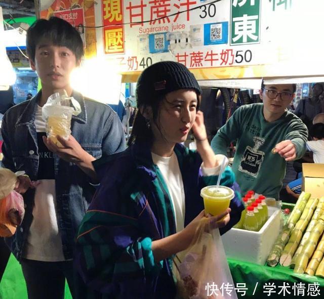 孙俪奖杯不重要,张艺谋1句话耐人寻味,网友演员导演的区别