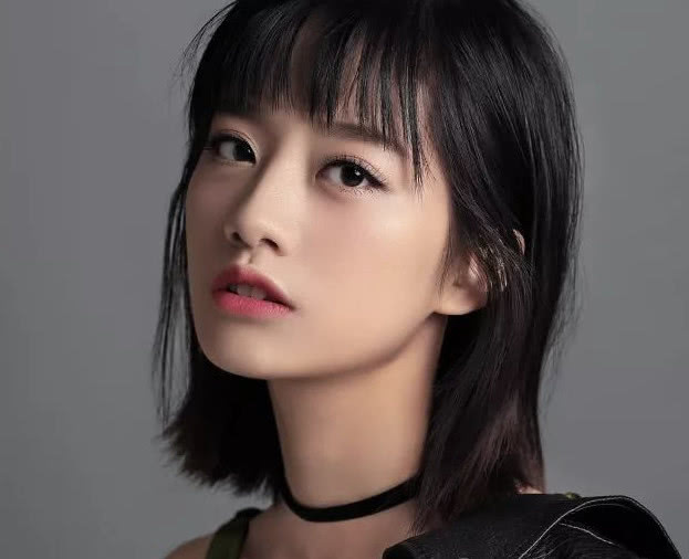 杨幂旗下新四美,祝绪丹垫底,代斯仅排第二,第一