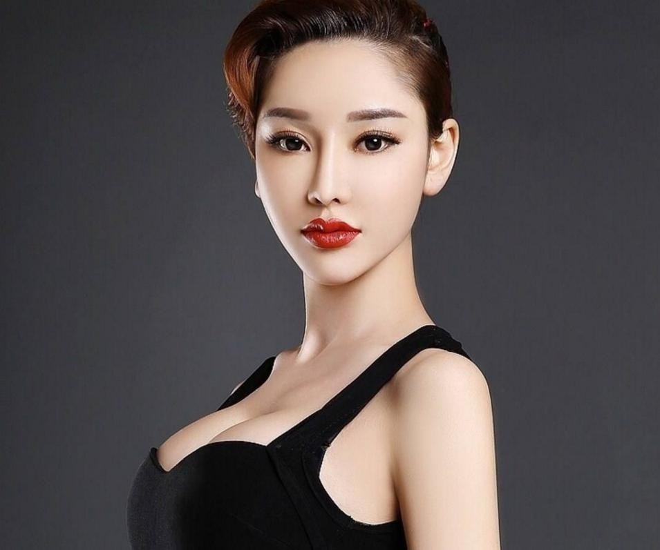 跟女人聊天总害怕尴尬?找对这2个话题,和她暧