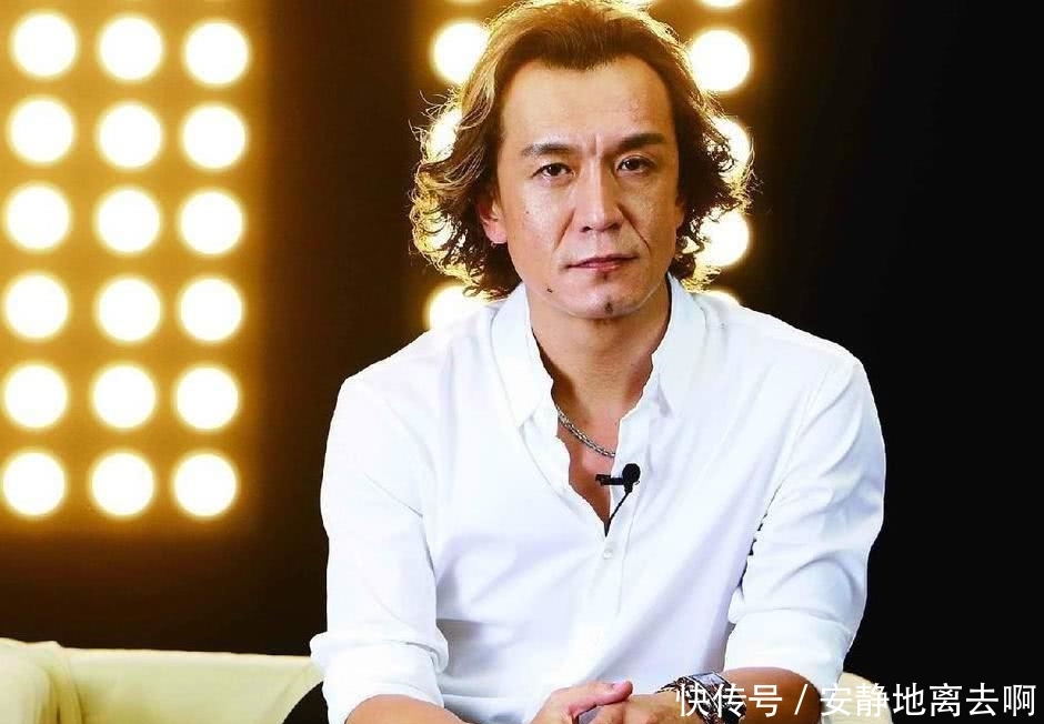 白岩松回应曾抑郁,央视主持人压力有多大?下台