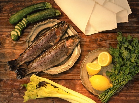 原生態(tài)鵝卵石魚缸造景圖片大全集（60魚缸鵝卵石原生造景技巧）