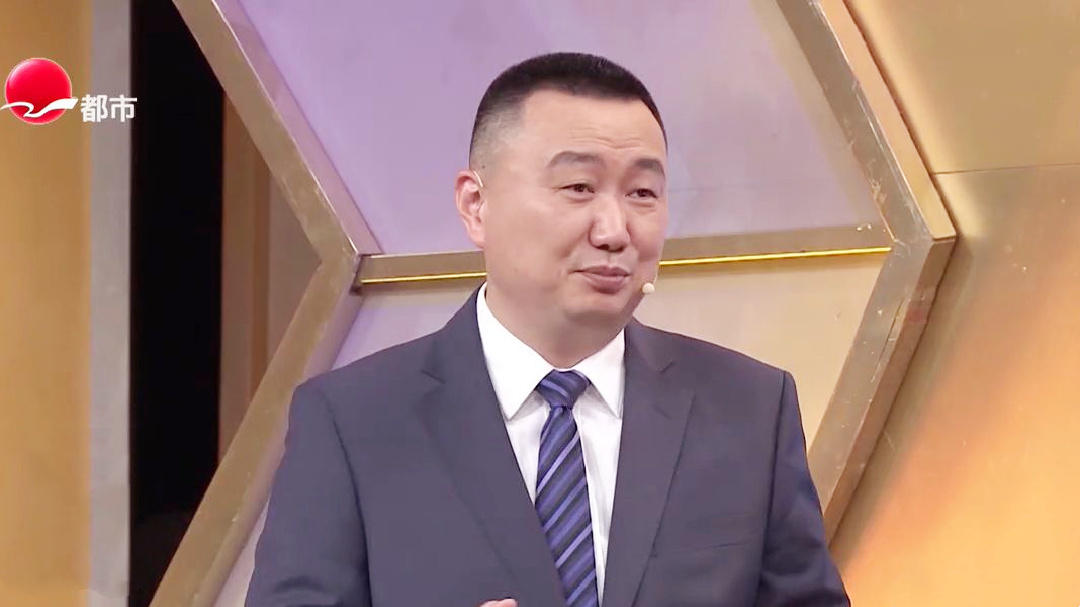 X诊所. 重视“颈”告 狙击“腰”害