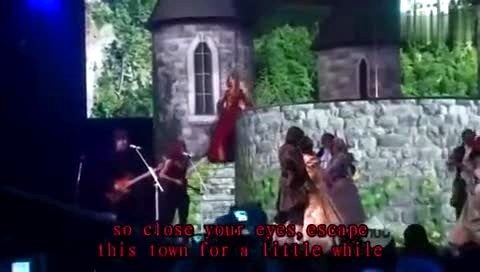Taylor Swift Love Story Journey To Fearless 现场字幕版-Taylor Swift (泰勒·斯威夫特)