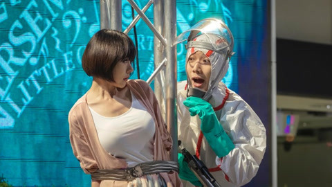 女丧尸颜值高，身材好！