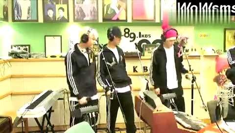 IU kiss&cry Warrior - Kiss The Radio 12/02/20-B.A.P (BAP)