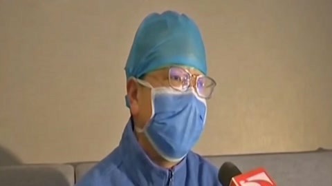 法治中国60分 骏马惊现街头 交警出手制止