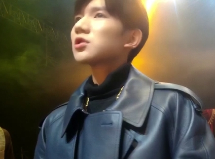 暖男何炅时刻照顾嘉宾