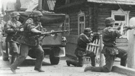 二战时 德国的骷髅师到底有多强？ 从150万苏军中突围？