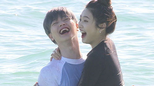 我们结婚了 星宿夫妇甜蜜游海南