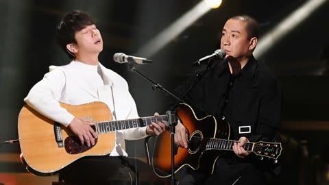 天赐的声音 第三季 第3期会员版 胡海泉梁龙夜市烤串 阿云嘎教希林娜依音乐剧