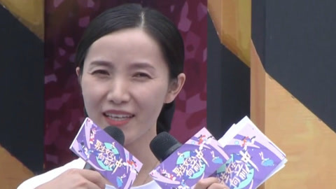男生女生向前冲第15季 冲关王挑战新赛道落水 男生目标快速登顶却落水