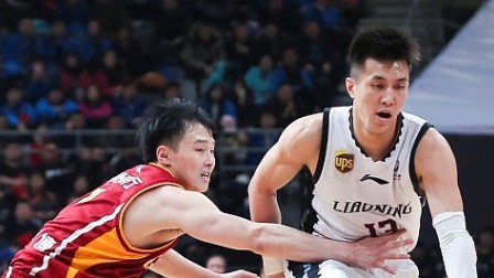CBA 18/19赛季 郭艾伦33分巴斯25+12，辽宁大胜浙江豪取18连胜