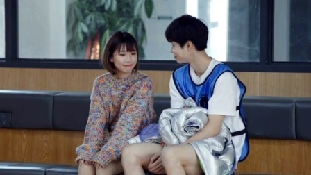 陪看版 观察团忍俊不禁