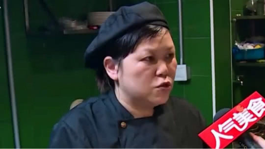 人气美食 山药刨皮有妙招 百合子还能煮甜羹