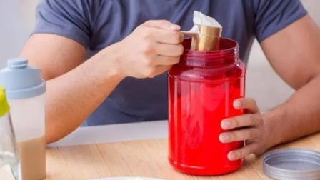 男子长期健身食用蛋白粉查出肾虚，肾脏能力将提前耗尽，医生提醒