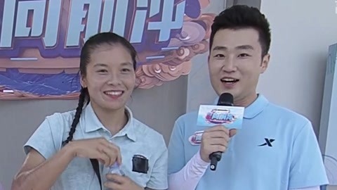 排球运动员创赛道锋芒凸显 大三男生再登高台