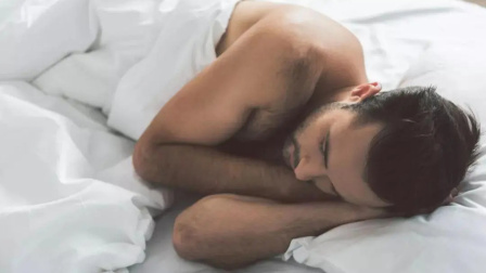裸睡的好处 有一个你绝对想不到！