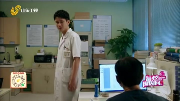 因为小女孩的事情，刘非违反医院规定擅自脱岗，导致其将被开除