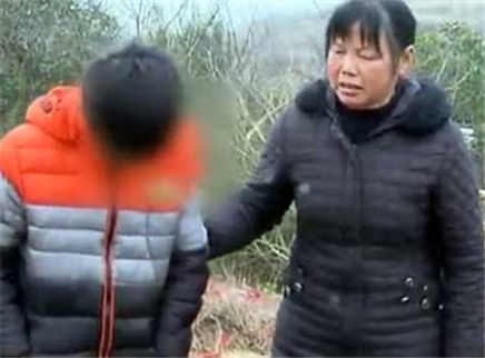 寻情记 十五年骨肉分离 妈妈儿已长大