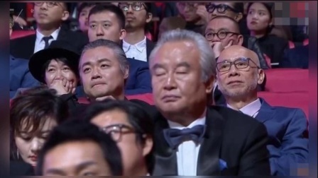 嘻嘻娱乐 2017 11月 尴尬 金马影帝涂们台下睡着被抓包 还有特写 171126
