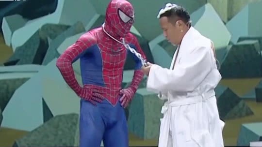 欢乐集结号 一人多角成戏精 英雄梦想终成真
