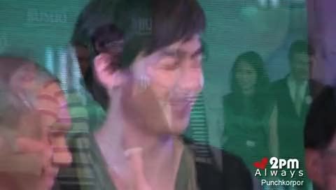 2PM Brands Press Con Photo Time Nichkhun饭拍版 12/01/24-2PM