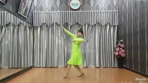 广场舞 《月亮河》演跳附分解
