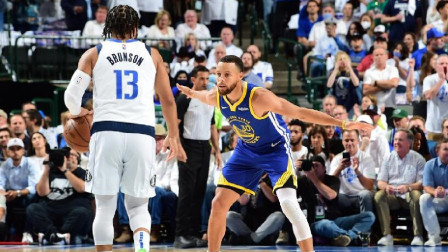 2021-2022赛季NBA集锦 东契奇30+14+9 库里20+8，独行侠战胜勇士扳成1-3