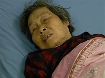 寻情记 谁是八旬母亲最后的依靠