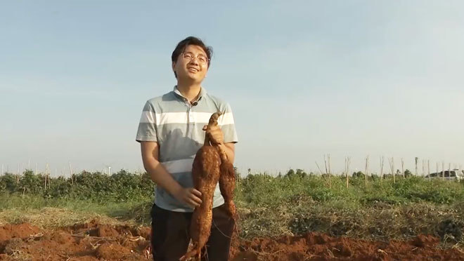 致富经 《致富经》 20201117 小伙赔光700万后靠两招翻身