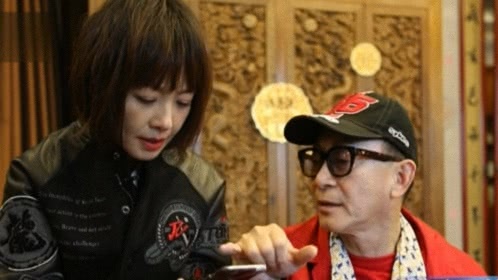 鲁豫有约 六小龄童·我不是“西霸”