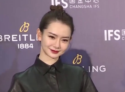 娱乐急先锋 戚薇助阵百年灵巡展长沙站