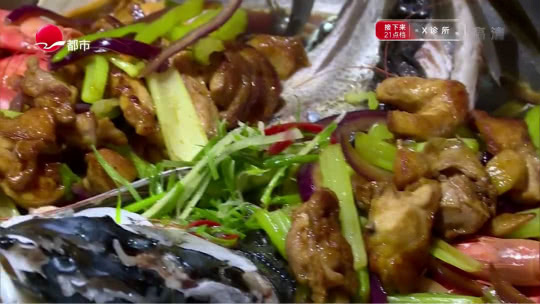 人气美食 大宁性价比十人套餐 “淋油”雪菜大黄鱼
