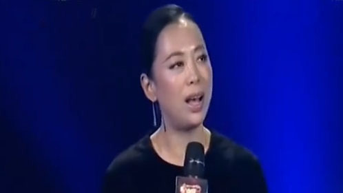 中国情歌汇 黄绮珊深情演唱《灯塔》