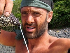 荒岛余生（Naked and Marooned with Ed Stafford）第2集