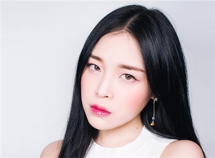 美芽 自助婚纱妆容 把爱告诉全世界！