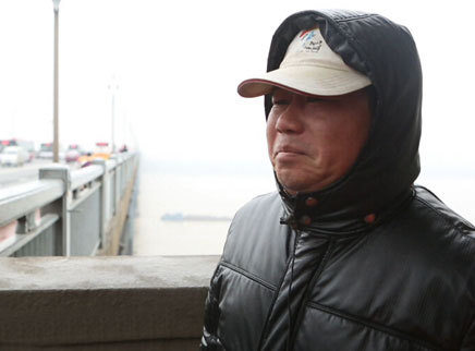 新闻当事人 大桥守望者