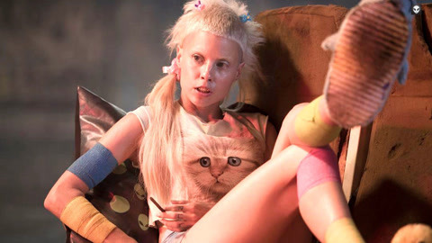 社会姐竟收养了这样的孩子