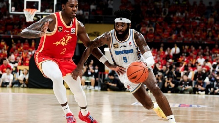 CBA总决赛-陈盈骏23分周琦13+14 北京胜广厦1-0