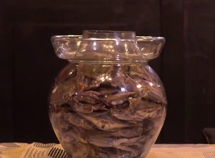 觅食迹 八月份的醉蟹 满满都是蟹膏