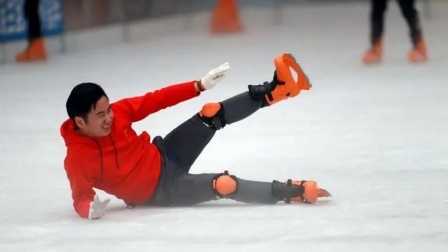 体育show 民间冰雪大赛有多热闹 冬季运动的快乐你不懂