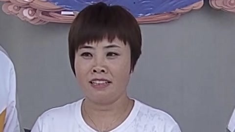 抢位赛精彩上演 “飞人”再闯关创新纪录